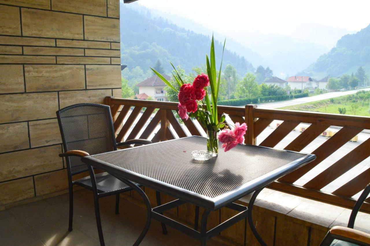 Motel Stecak Jajce Exterior foto